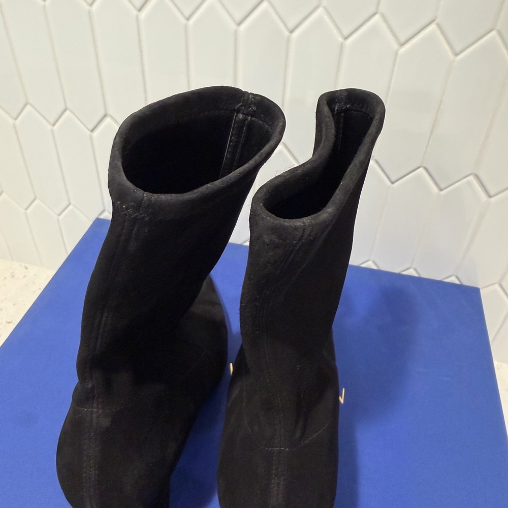 STUART WEITZMAN Landry 75 ankle boot in black - Picture 11 of 11